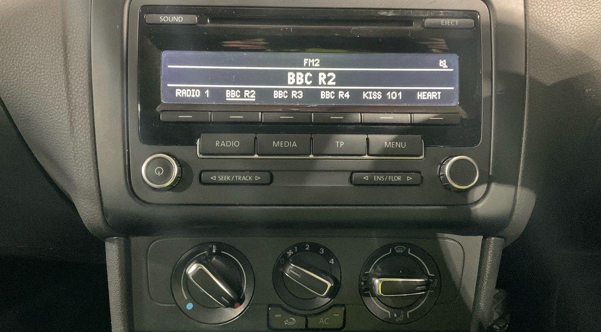 Used Volkswagen Polo 2013 for sale - 76445392: Photo 8