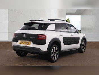 Used Citroen C4 Cactus 2017 for sale - 78855790: Photo
