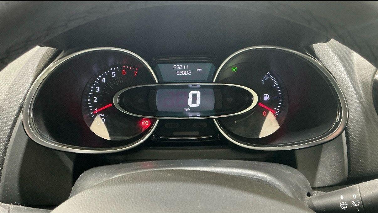 Used Renault Clio 2019 for sale - 78021110: Photo 8