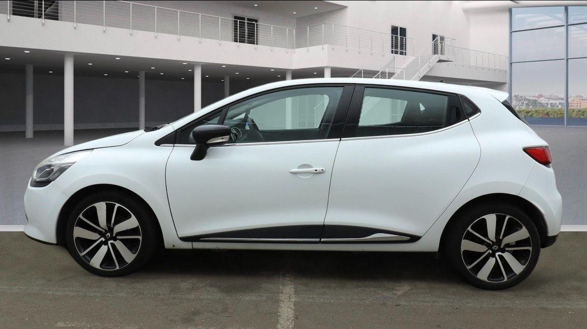 Used Renault Clio 2015 for sale - 77321251: Photo 6