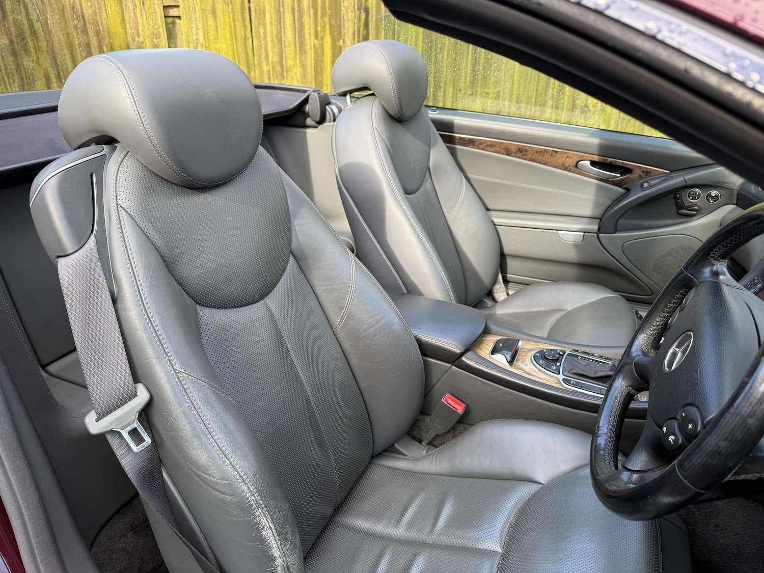 Used Mercedes-Benz SL 2004 for sale - 76153965: Photo 12