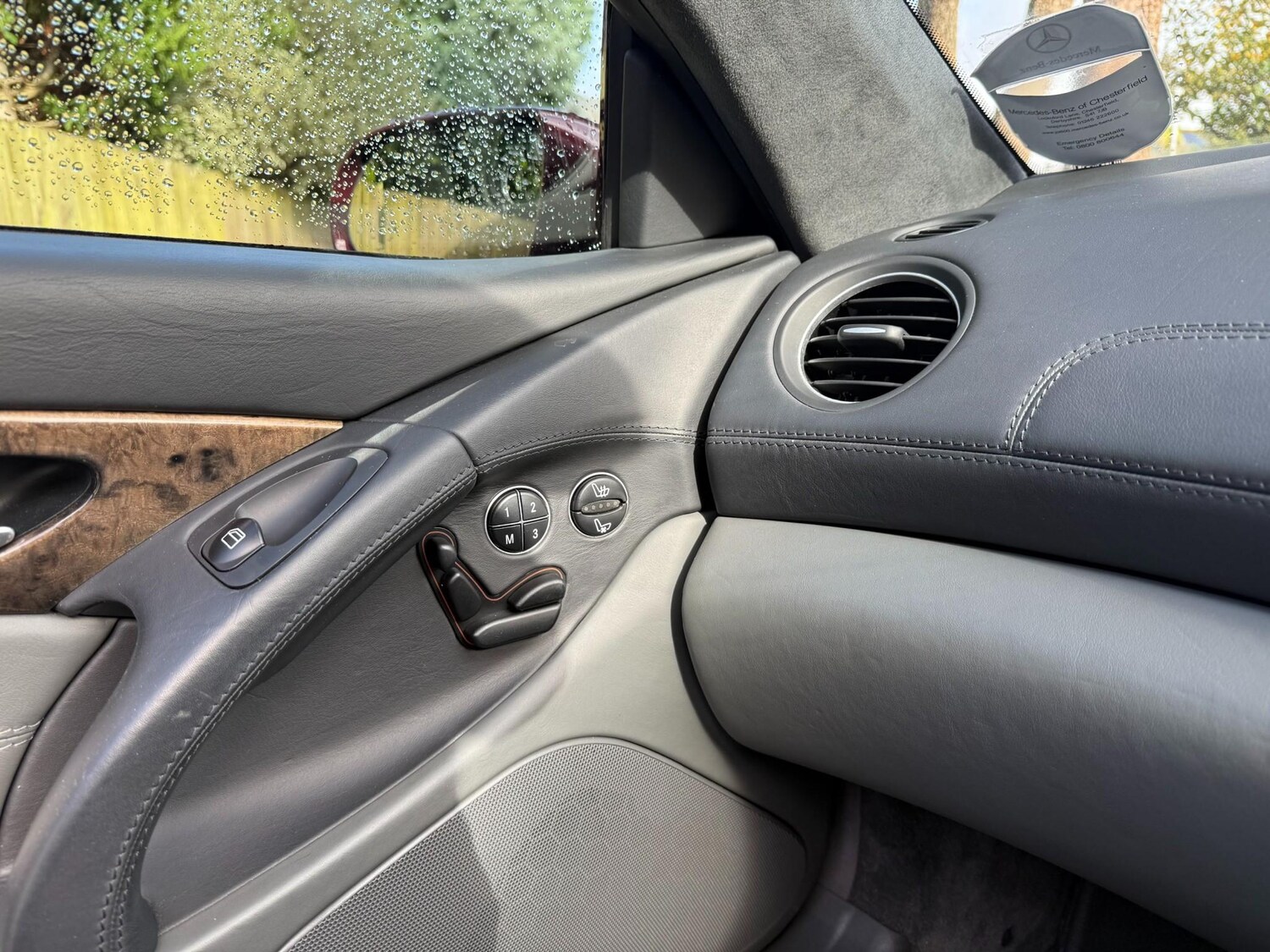 Used Mercedes-Benz SL 2004 for sale - 76153965: Photo 18