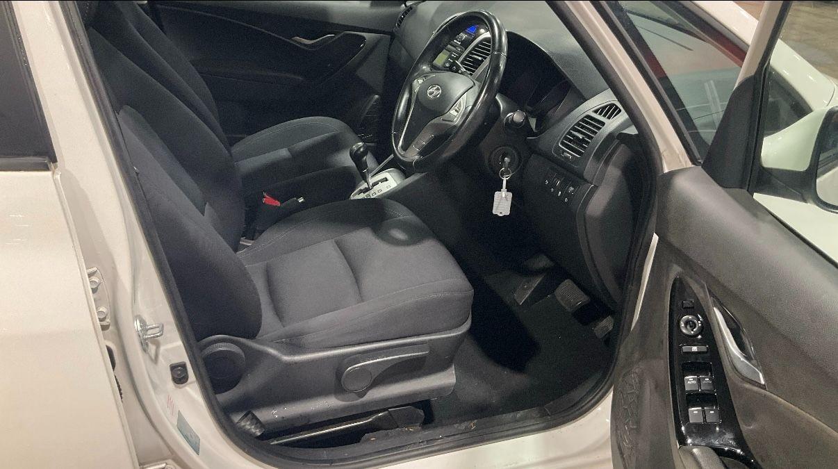 Used Hyundai Ix20 2013 for sale - 76803217: Photo 8