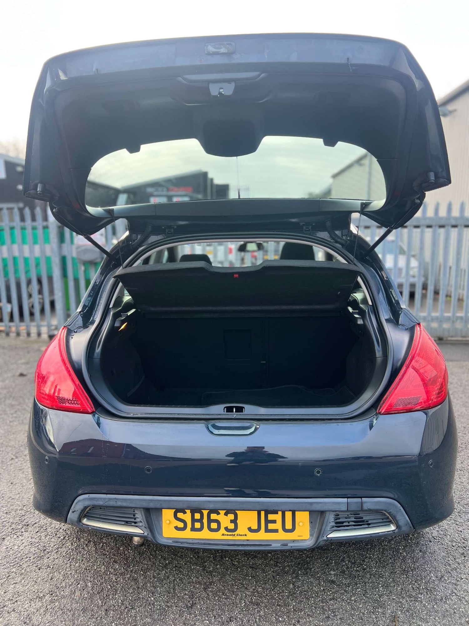 Used Peugeot 308 2013 for sale - 77003501: Photo 35