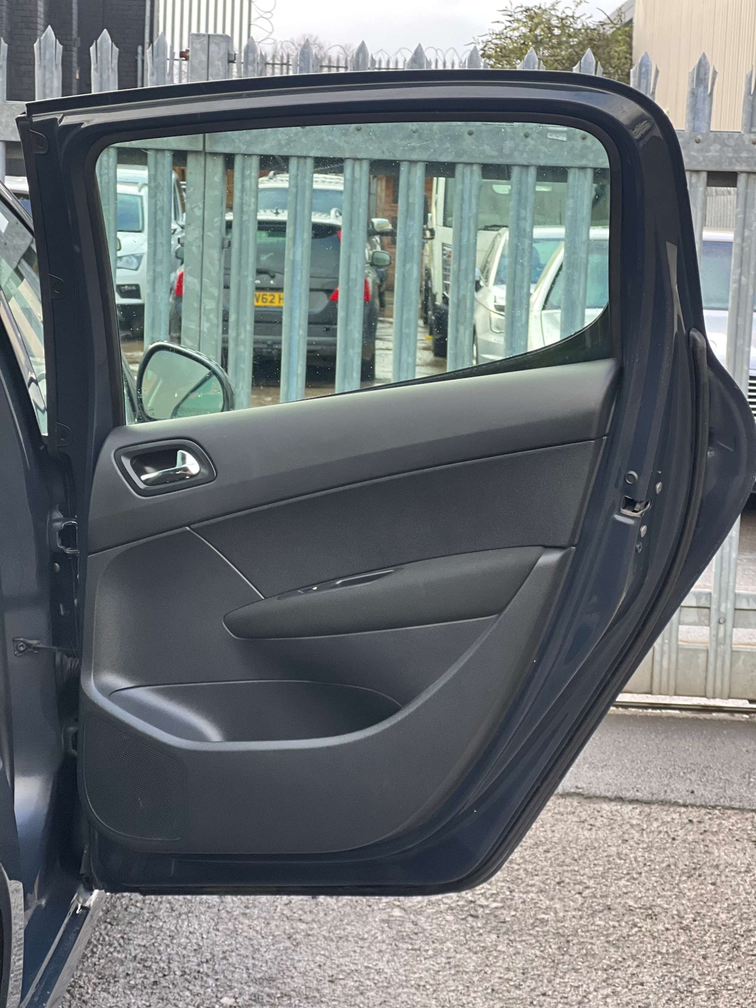 Used Peugeot 308 2013 for sale - 77003501: Photo 45