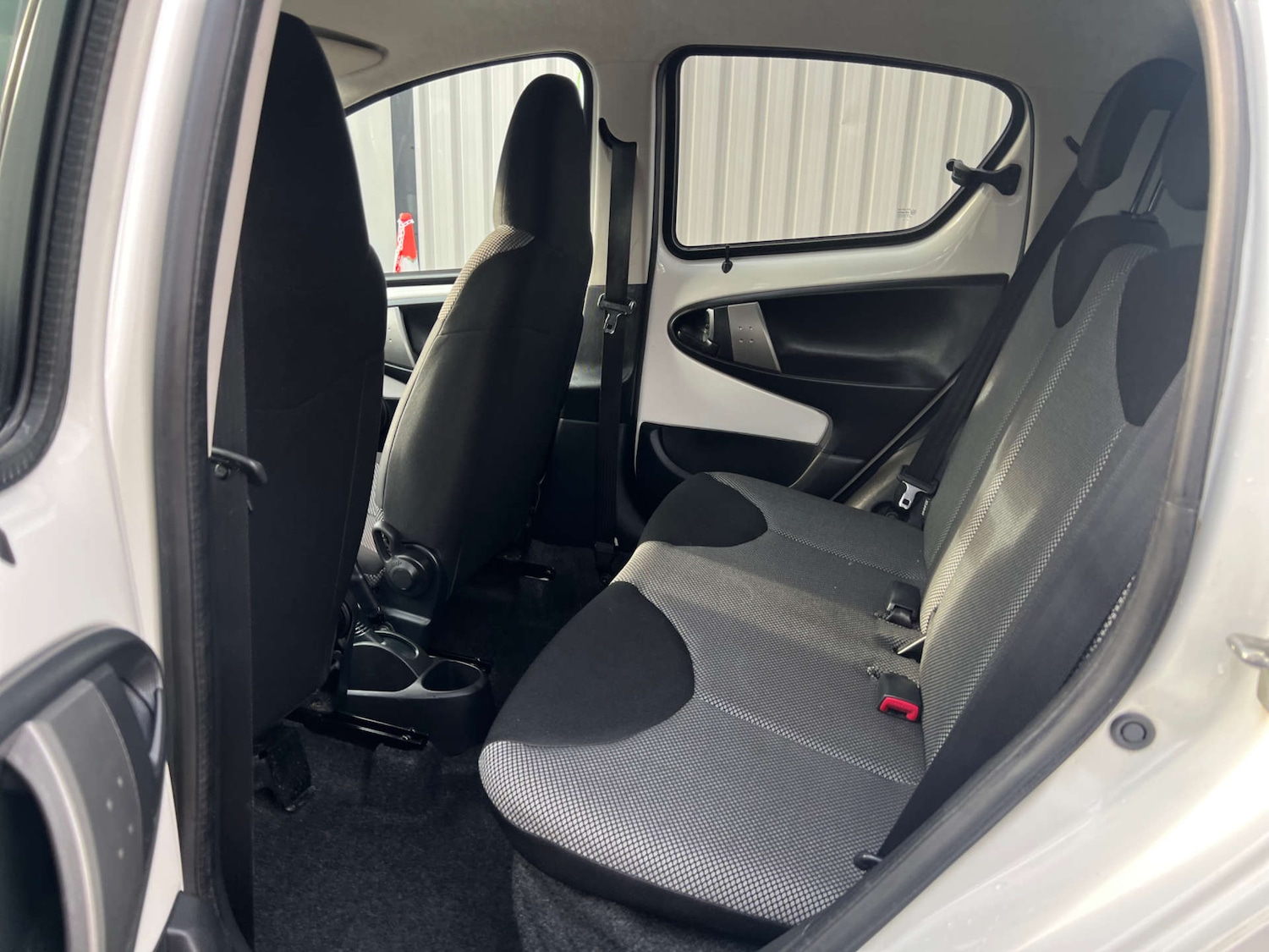 Used Toyota AYGO 2014 for sale - 77470103: Photo 19