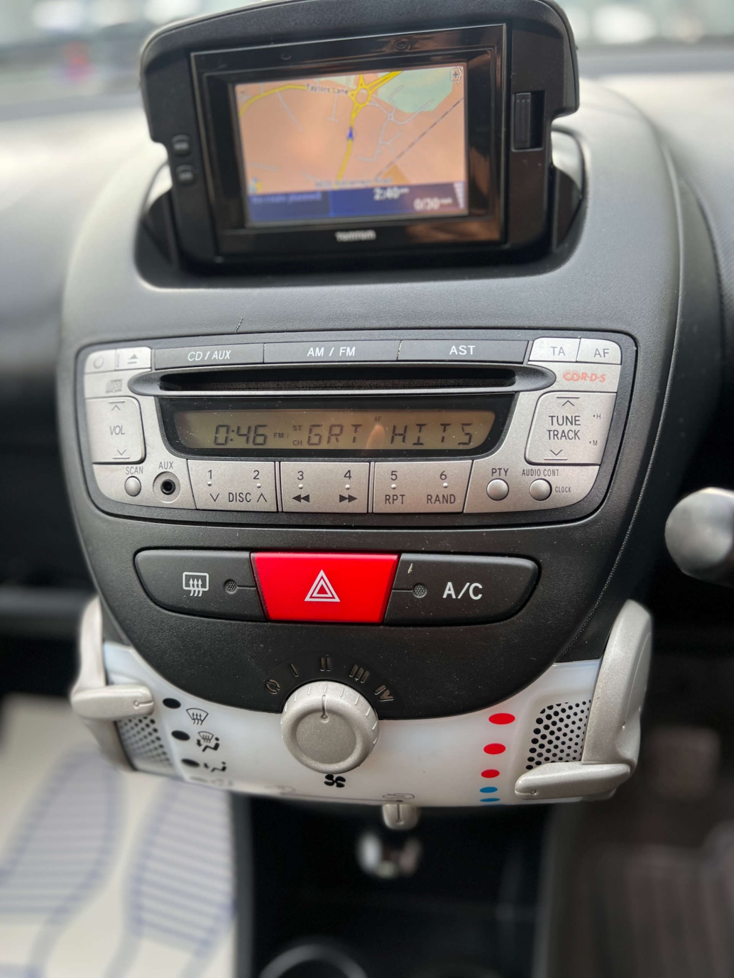 Used Toyota AYGO 2014 for sale - 77470103: Photo 25