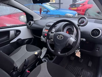 Used Toyota AYGO 2014 for sale - 77470103: Photo
