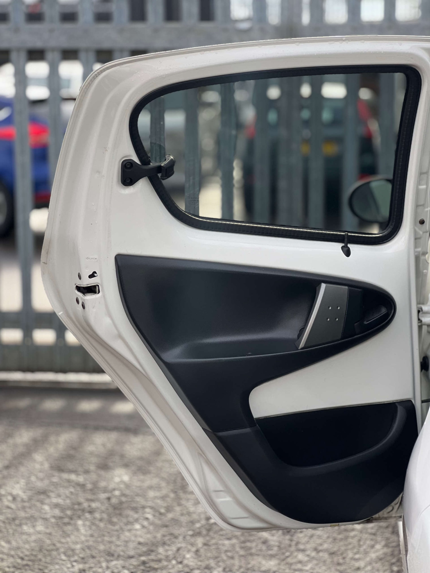 Used Toyota AYGO 2014 for sale - 77470103: Photo 30