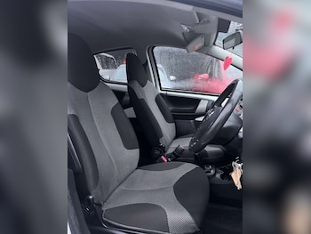 Used Toyota AYGO 2014 for sale - 77470103: Photo