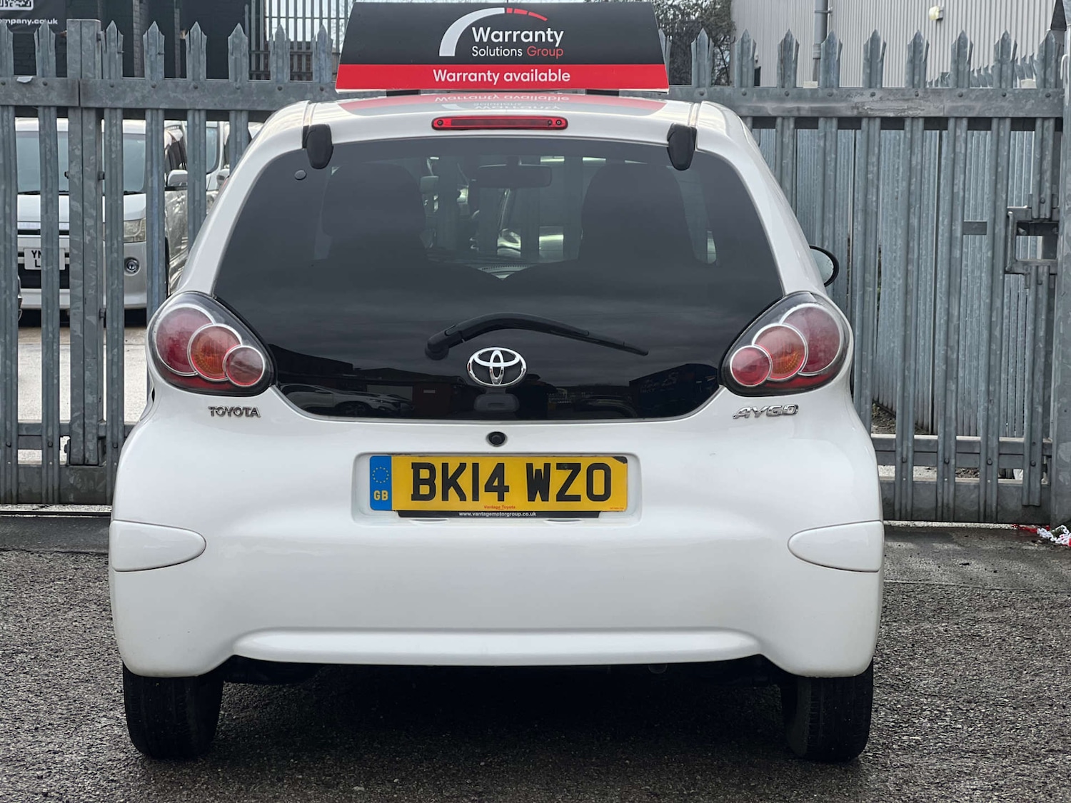 Used Toyota AYGO 2014 for sale - 77470103: Photo 8