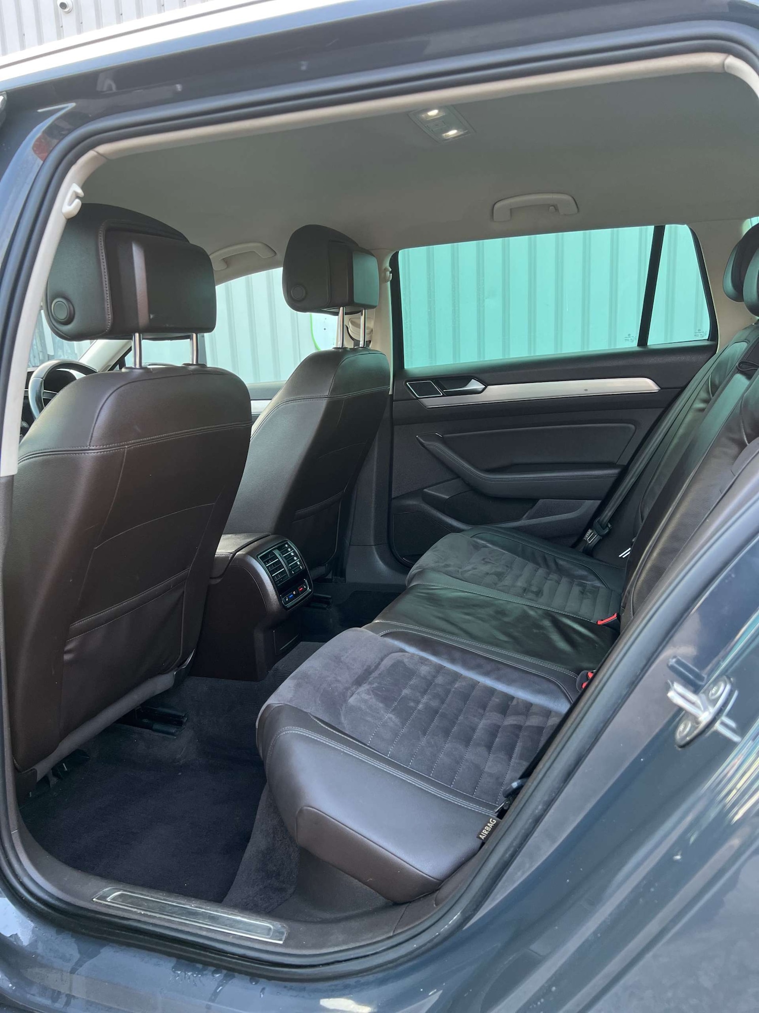 Used Volkswagen Passat 2015 for sale - 77976959: Photo 17