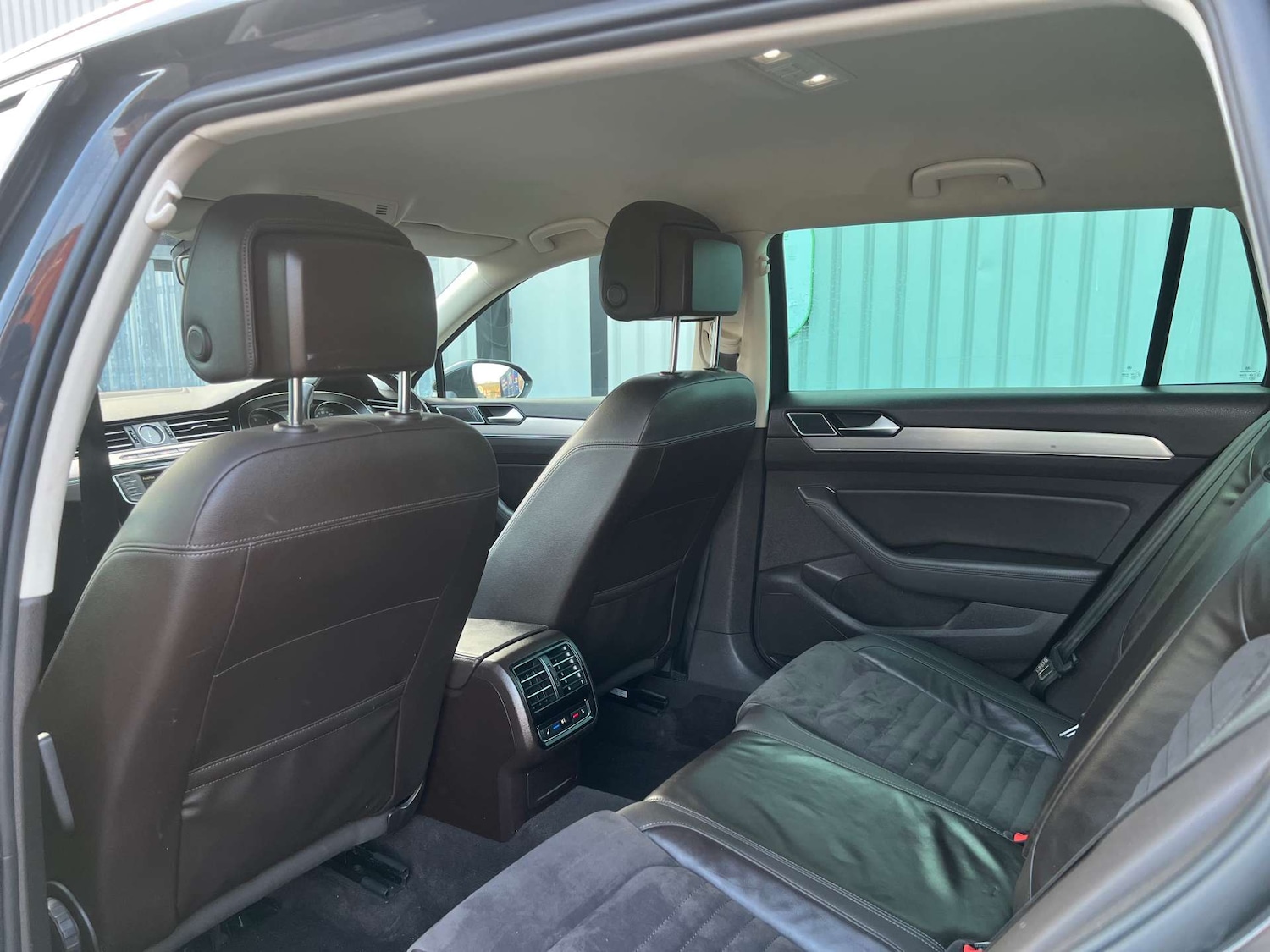 Used Volkswagen Passat 2015 for sale - 77976959: Photo 19