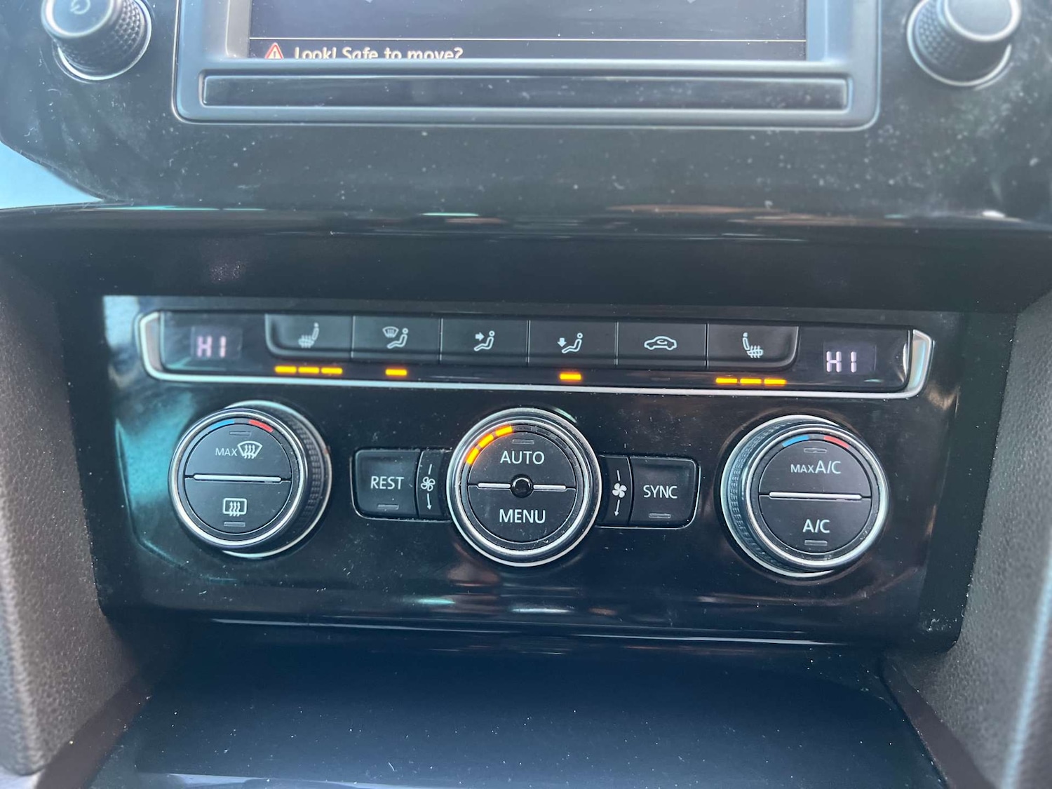 Used Volkswagen Passat 2015 for sale - 77976959: Photo 26