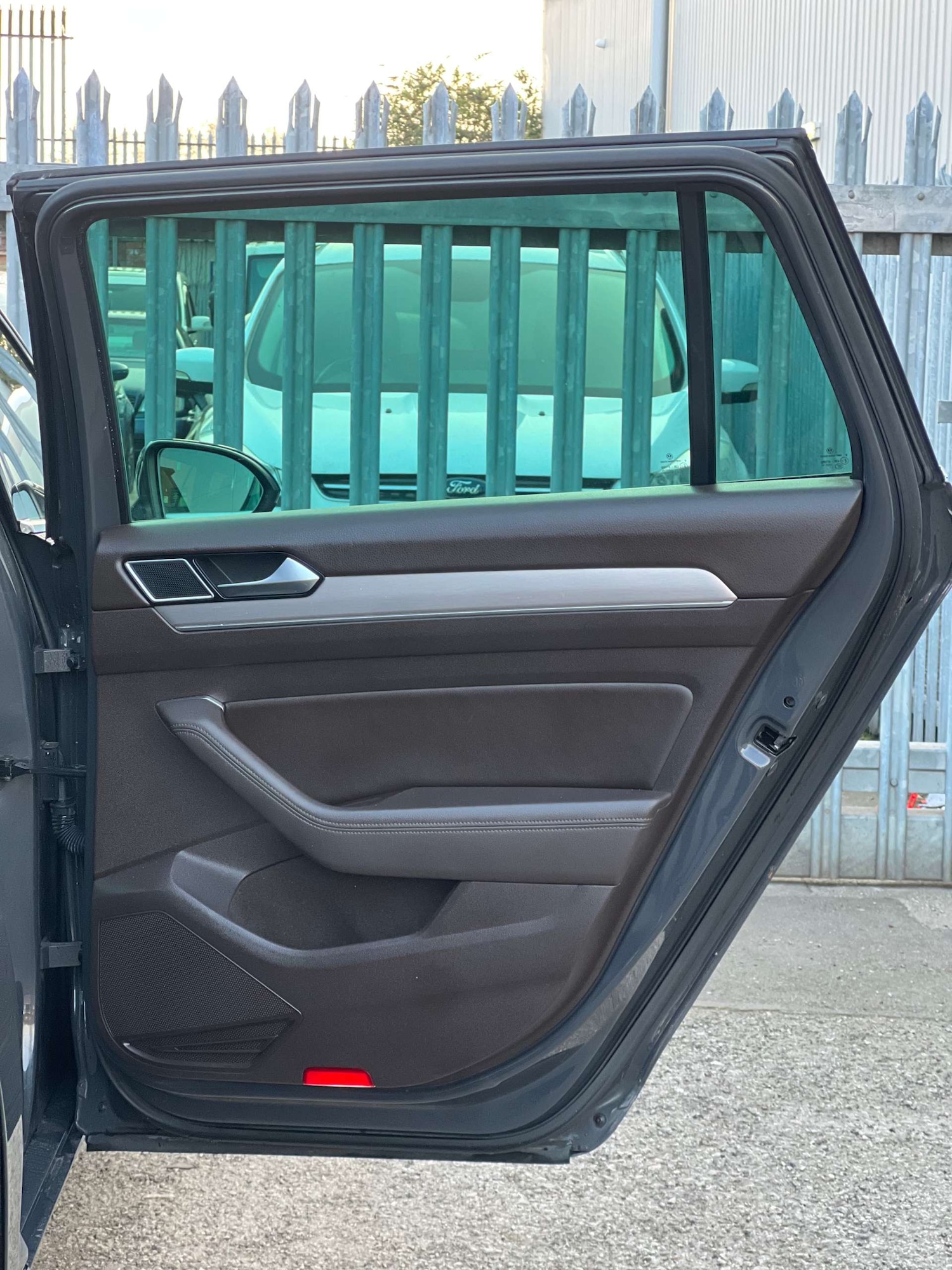 Used Volkswagen Passat 2015 for sale - 77976959: Photo 36