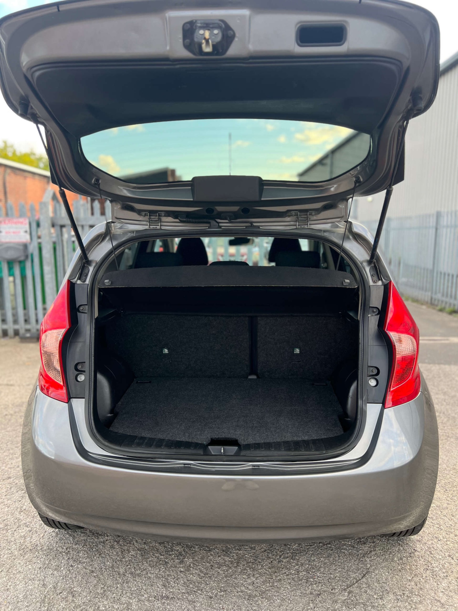 Used Nissan Note 2015 for sale - 77003503: Photo 37