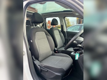 Used Citroen C3 Picasso 2015 for sale - 76453771: Photo