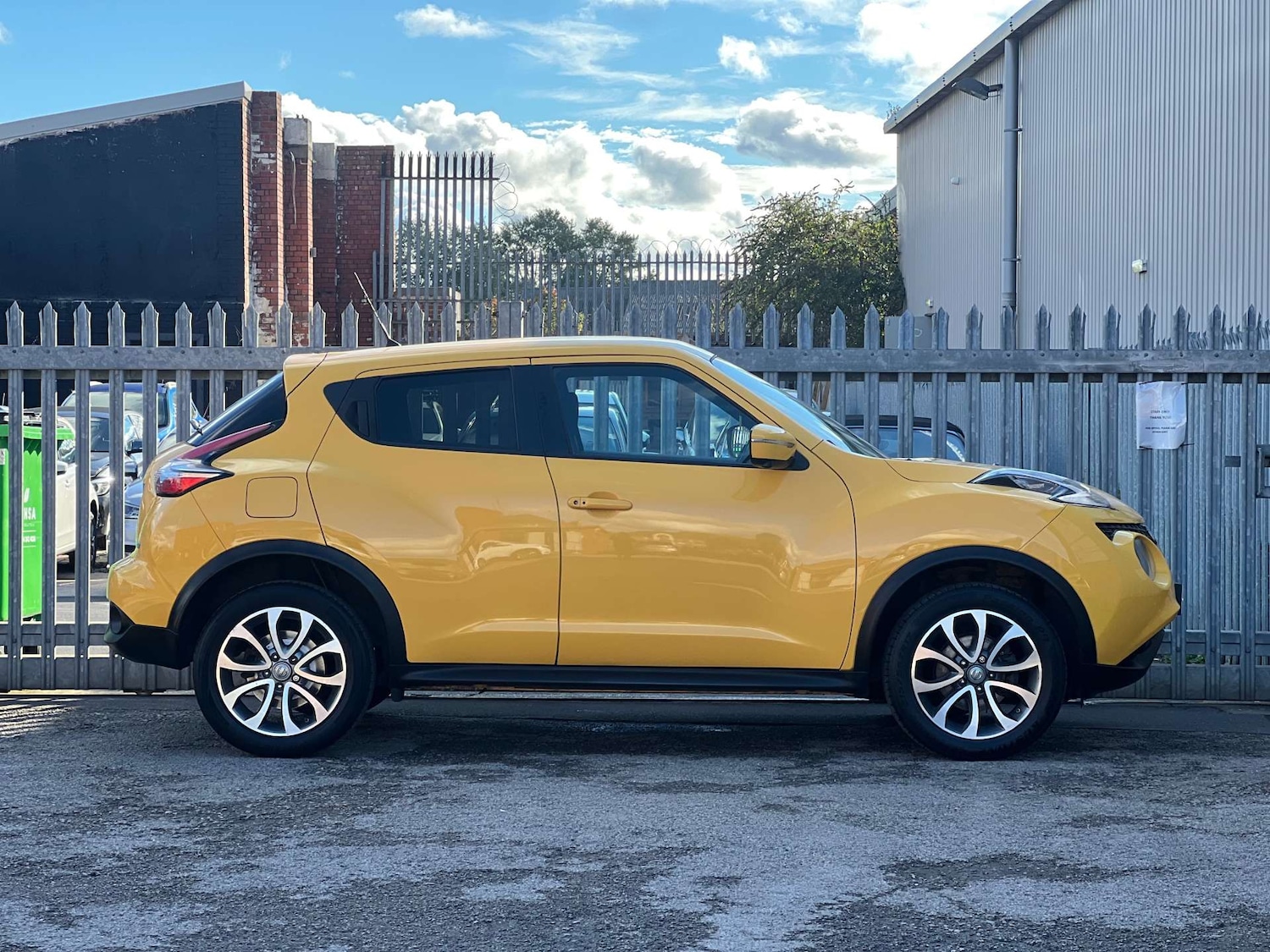 Used Nissan Juke 2015 for sale - 75741846: Photo 11