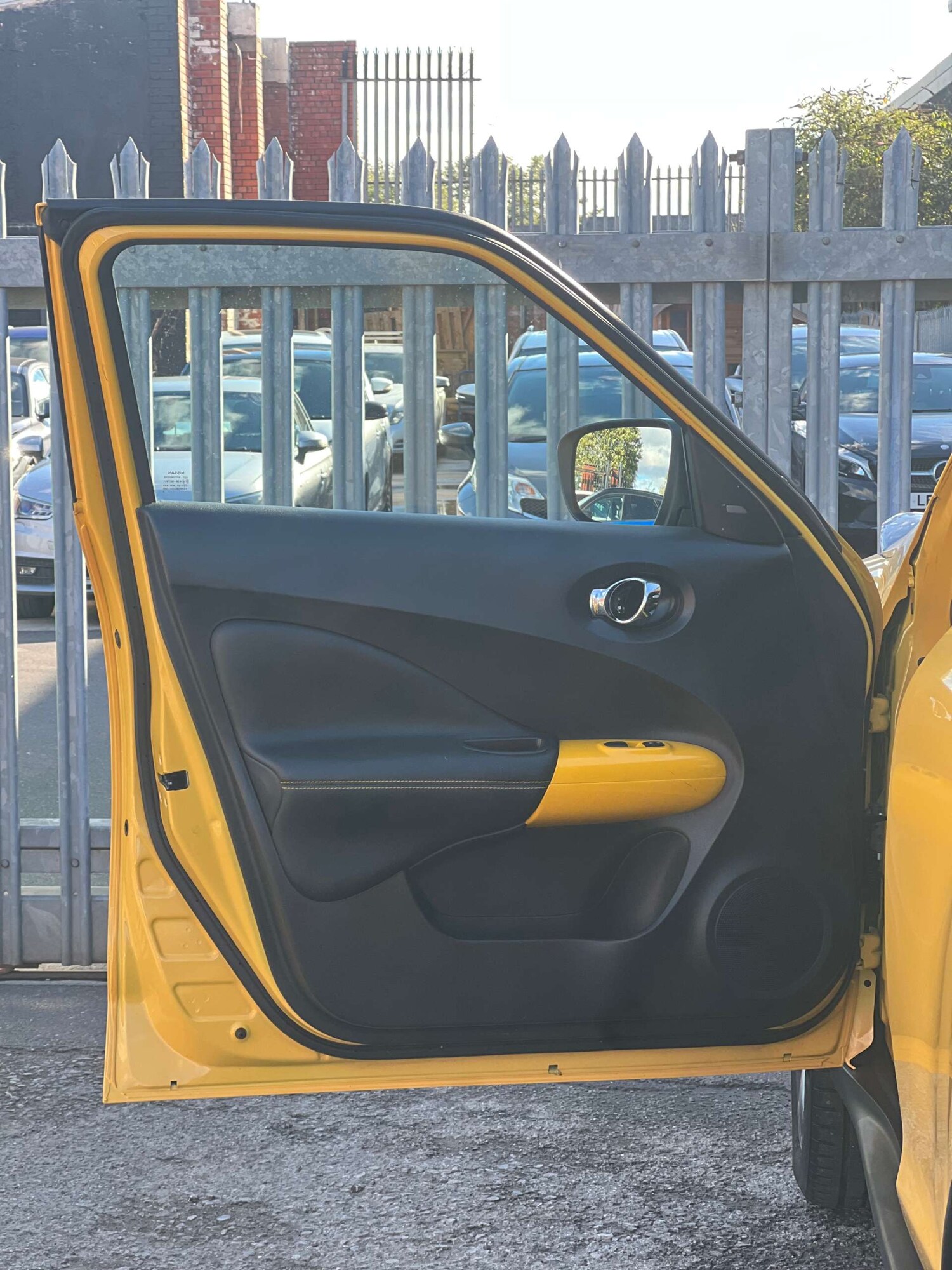 Used Nissan Juke 2015 for sale - 75741846: Photo 37