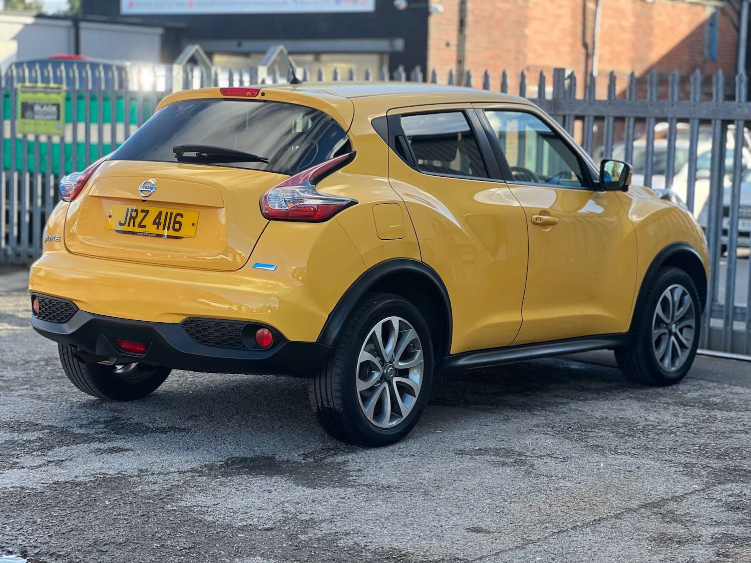 Used Nissan Juke 2015 for sale - 75741846: Photo 6