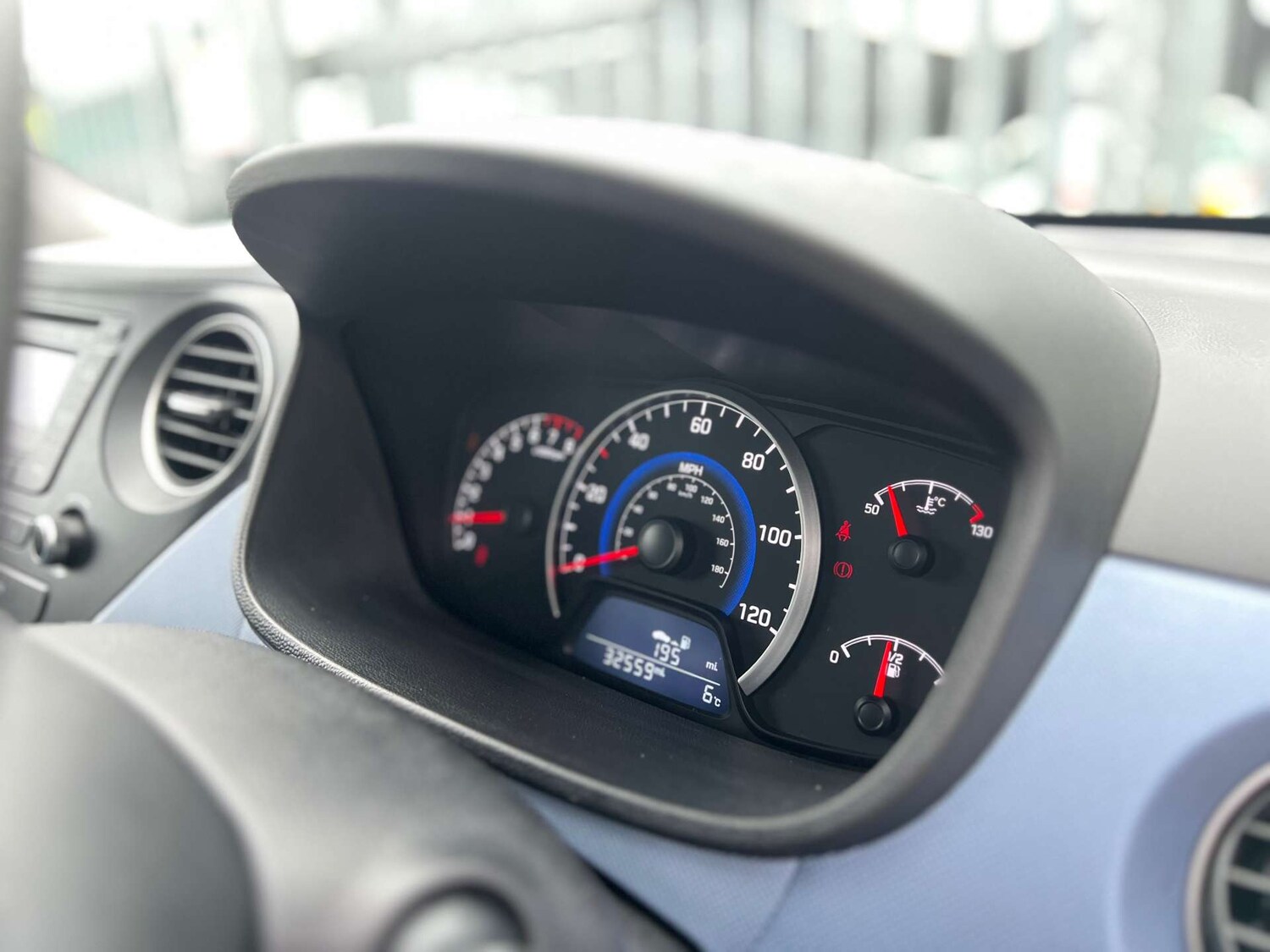 Used Hyundai i10 2014 for sale - 77475164: Photo 29