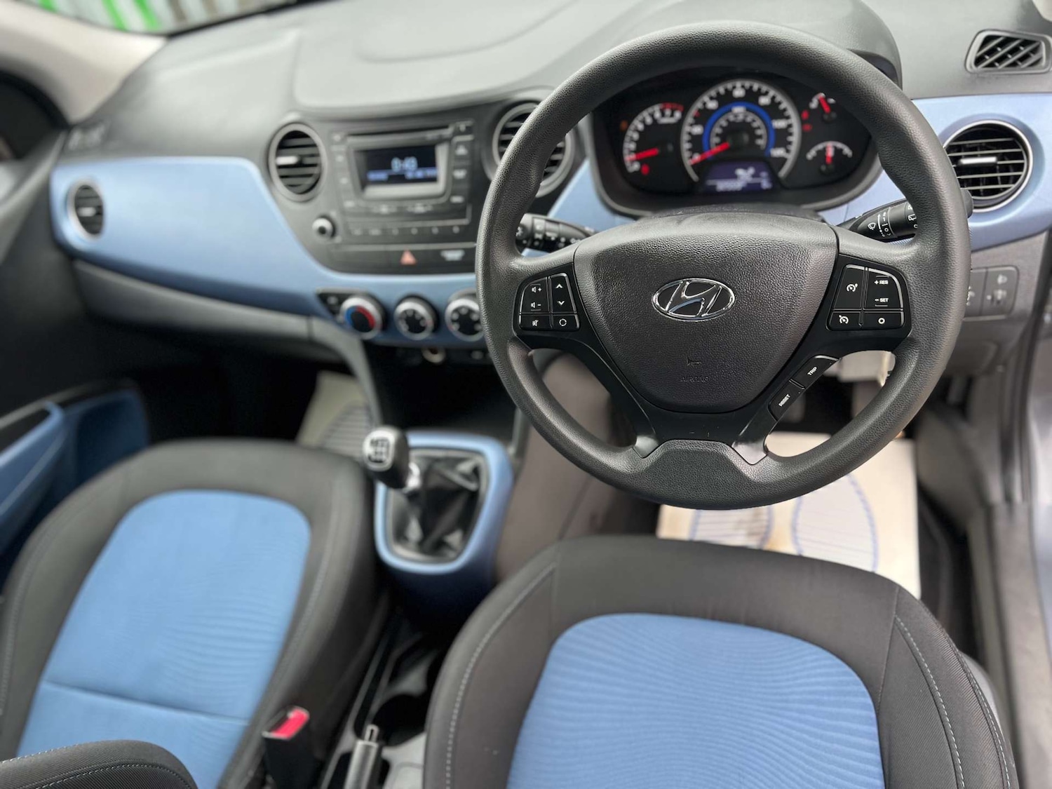 Used Hyundai i10 2014 for sale - 77475164: Photo 3