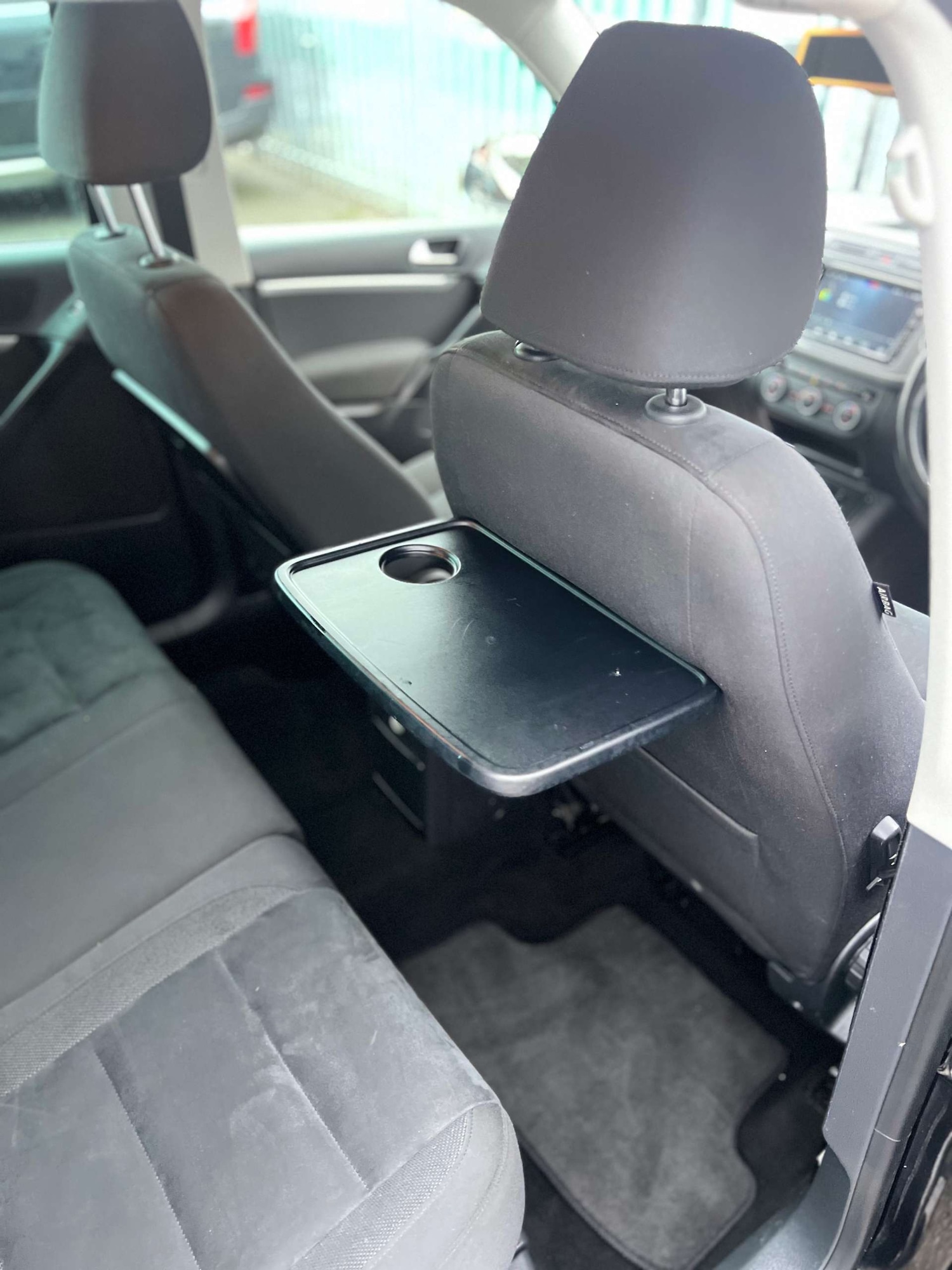 Used Volkswagen Tiguan 2015 for sale - 76878084: Photo 23