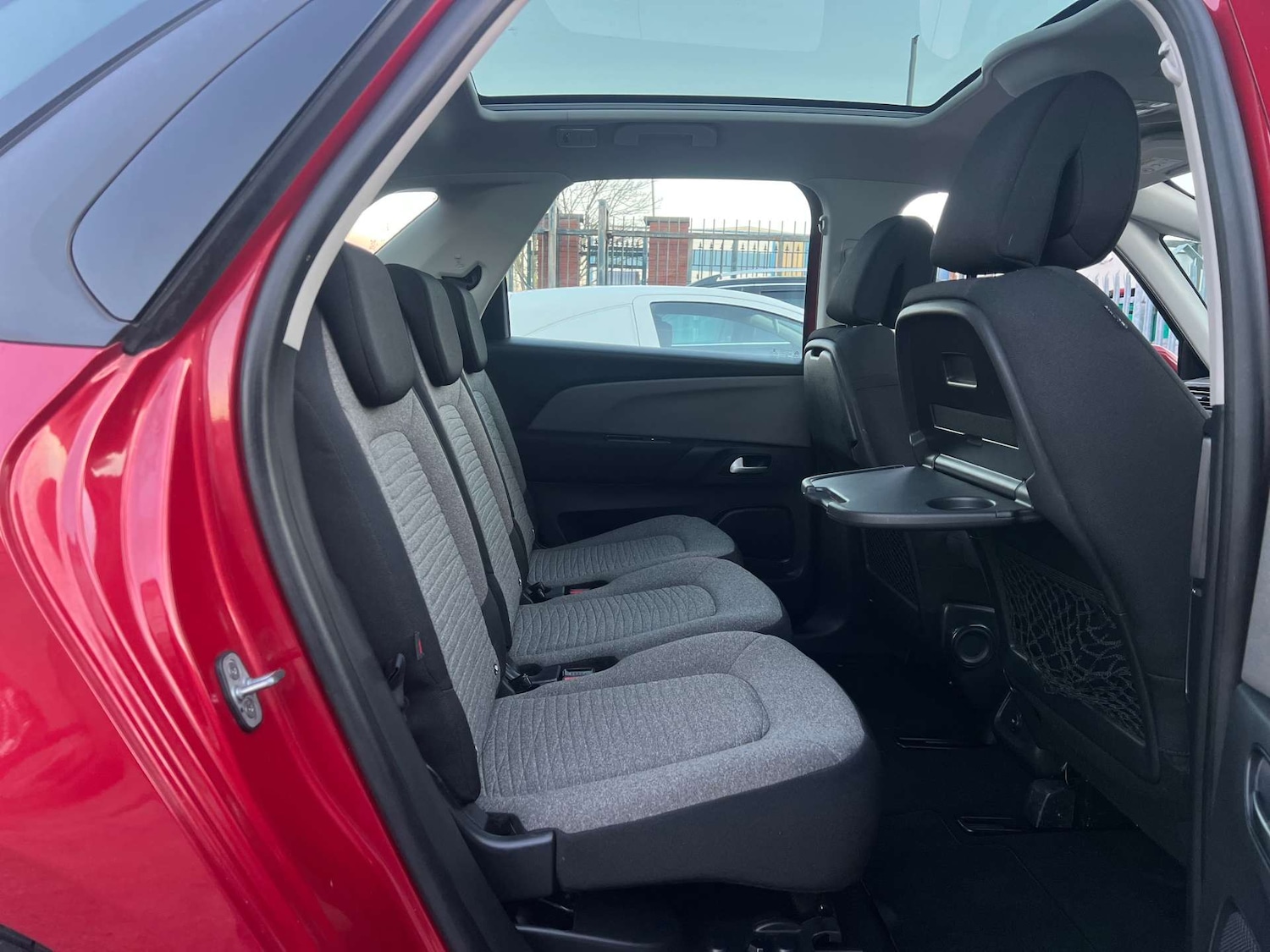 Used Citroen C4 Picasso 2016 for sale - 76642951: Photo 22