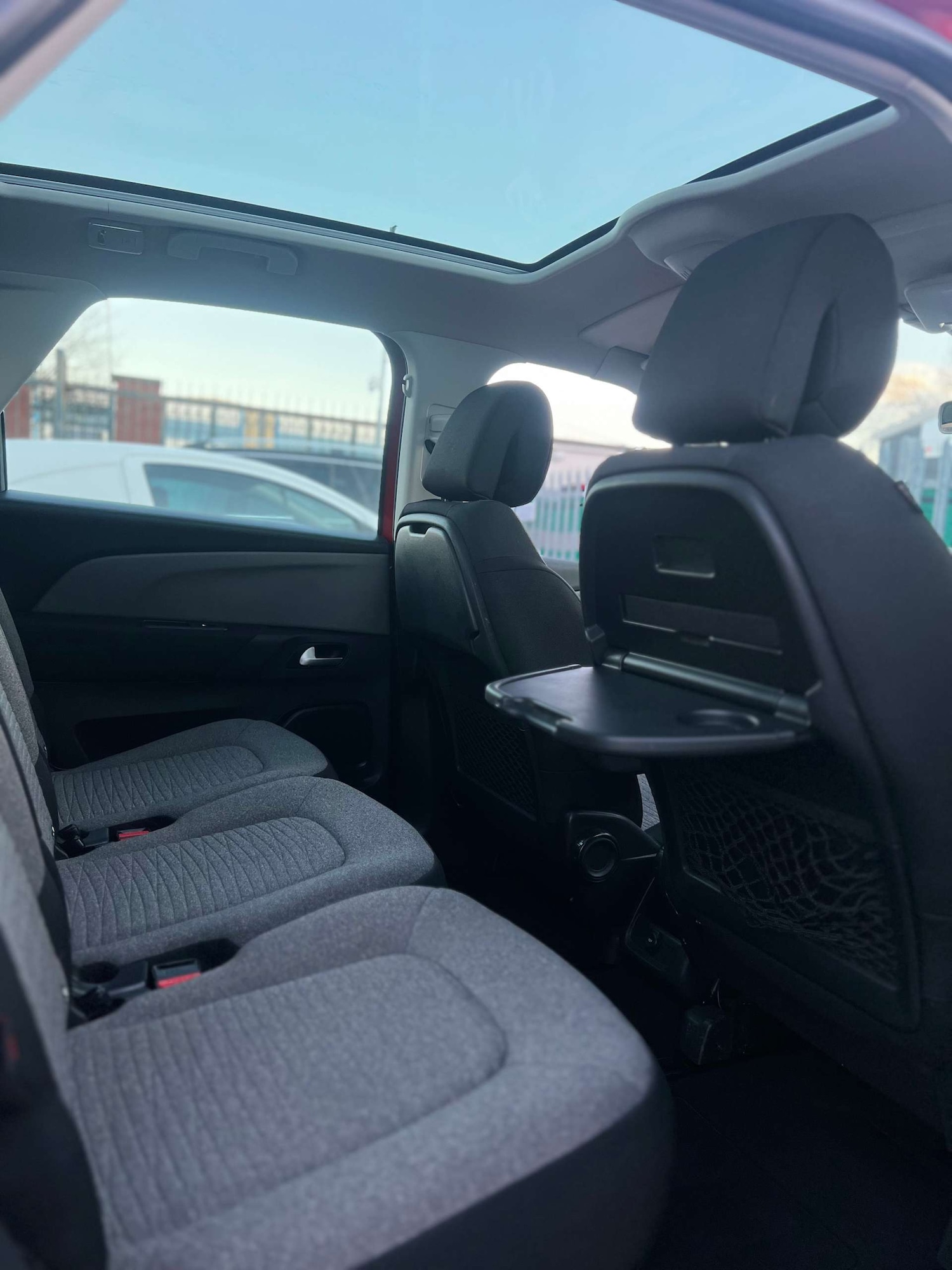 Used Citroen C4 Picasso 2016 for sale - 76642951: Photo 24