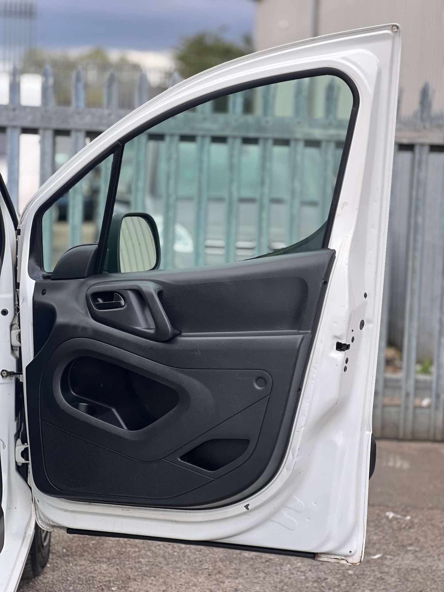 Used Citroen Berlingo 2016 for sale - 78183421: Photo 35