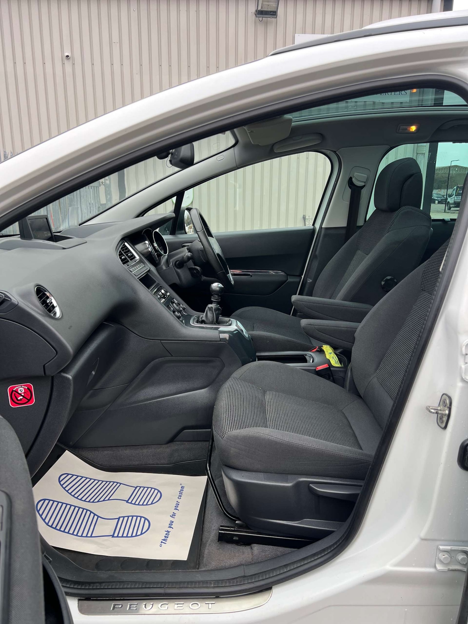Used Peugeot 5008 2016 for sale - 77790743: Photo 15