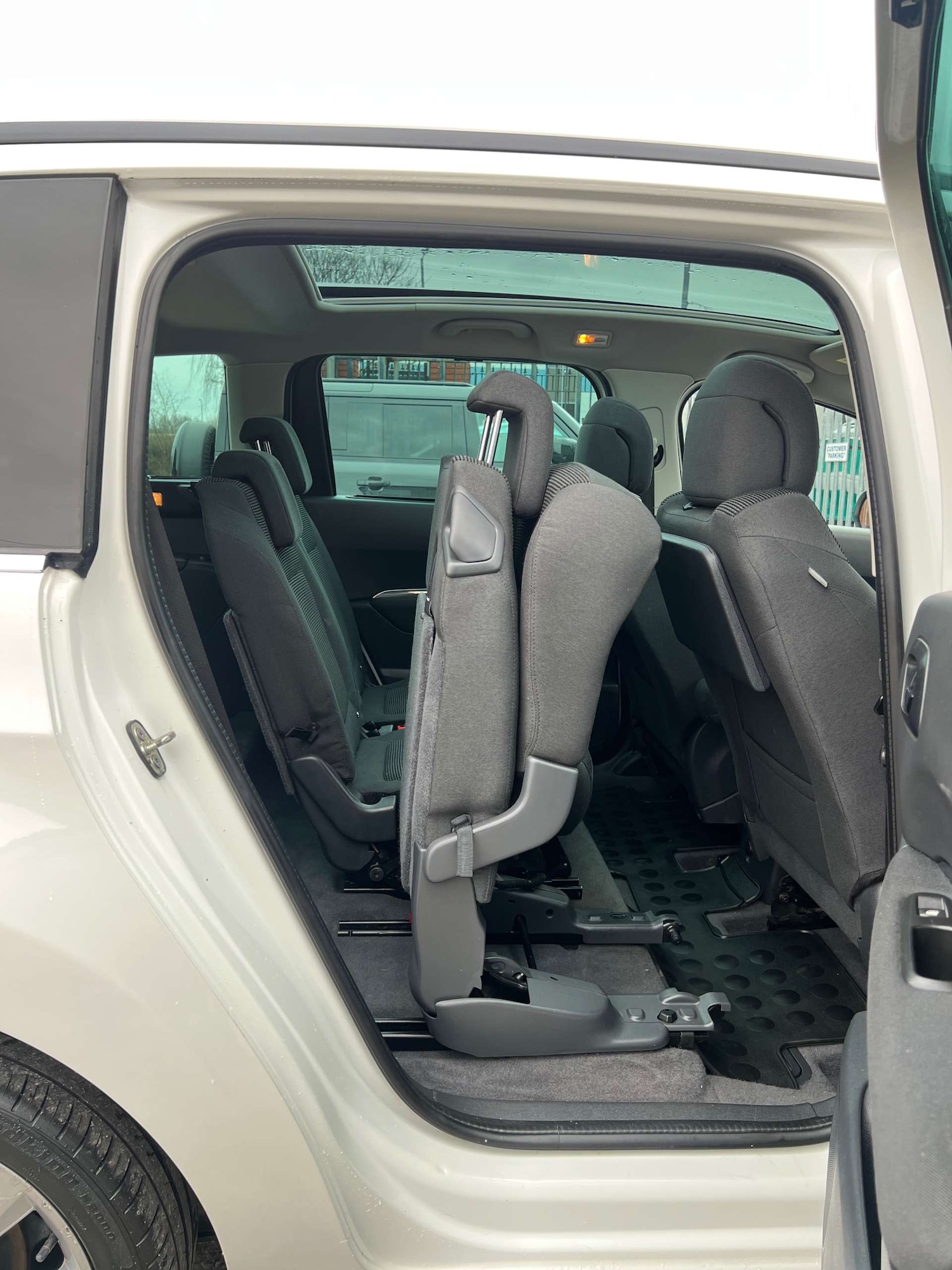 Used Peugeot 5008 2016 for sale - 77790743: Photo 19