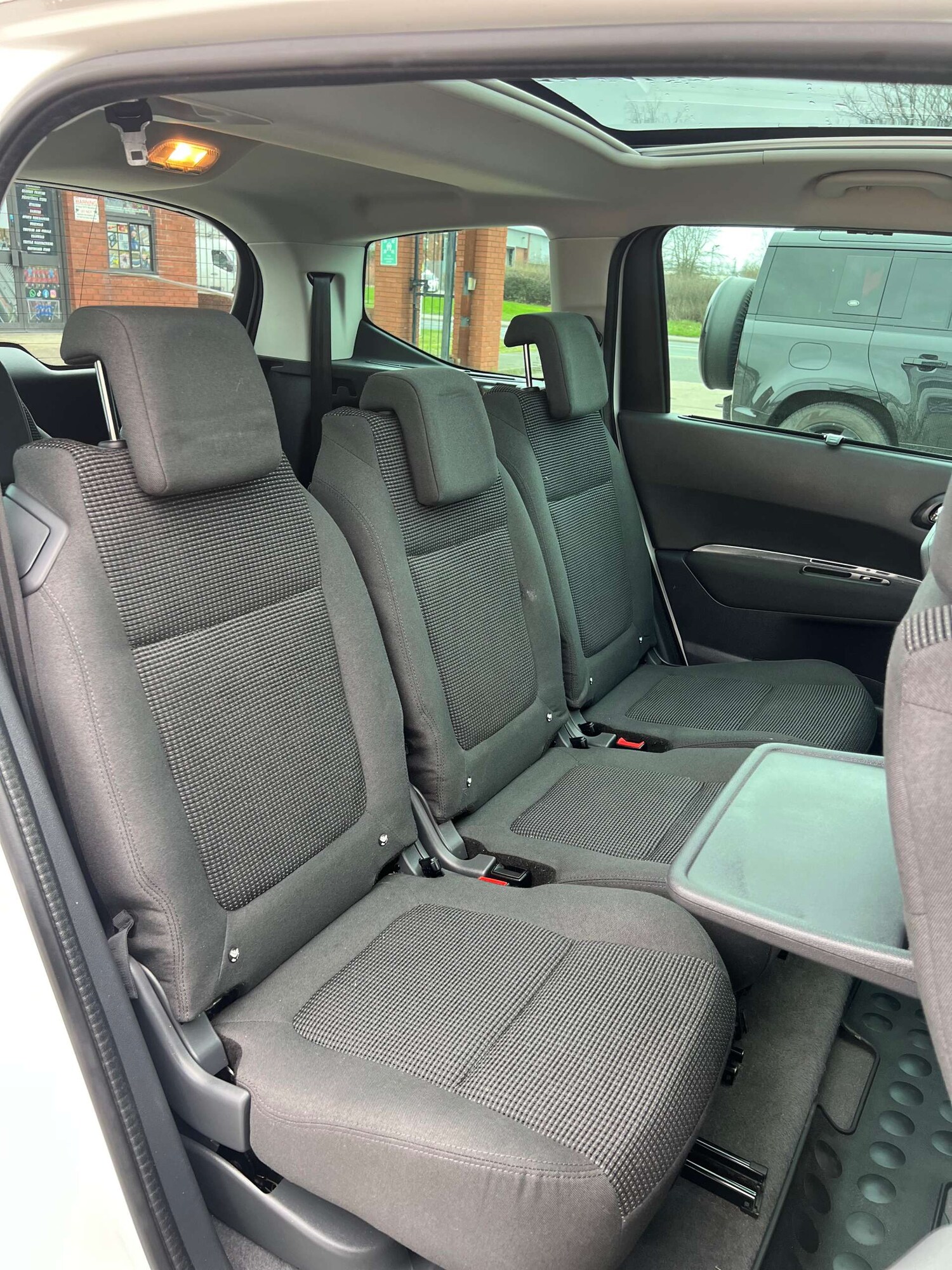 Used Peugeot 5008 2016 for sale - 77790743: Photo 31