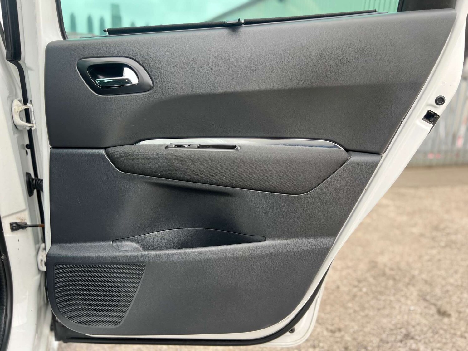 Used Peugeot 5008 2016 for sale - 77790743: Photo 48