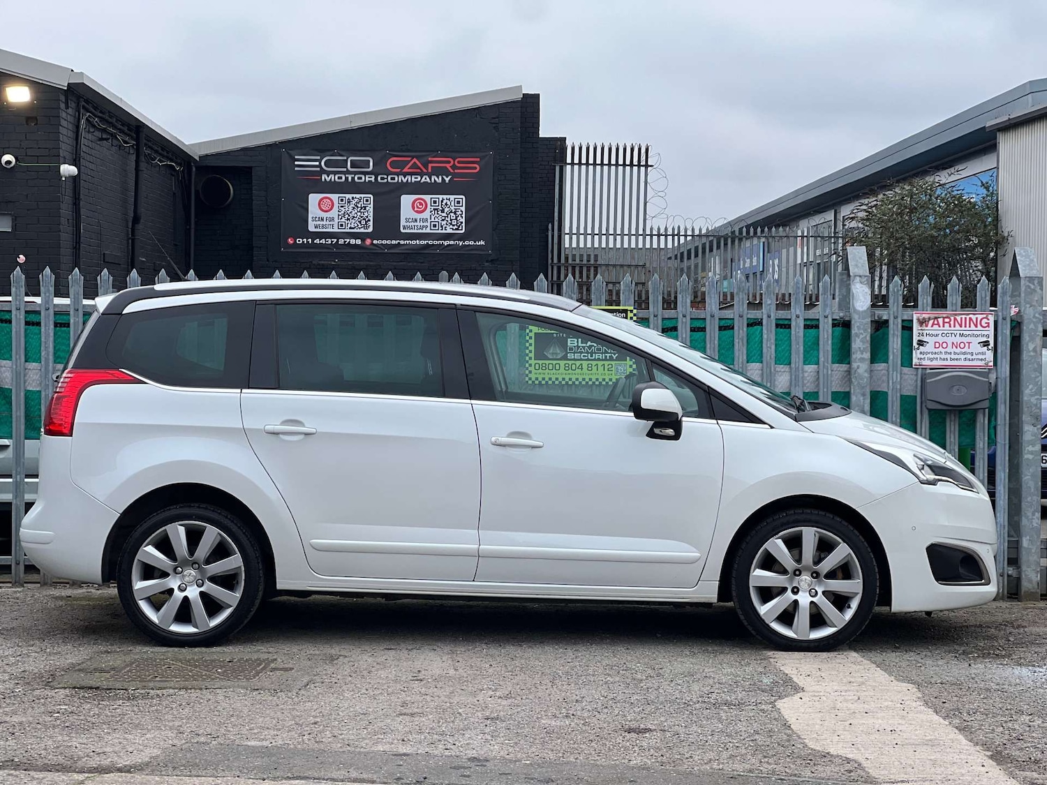 Used Peugeot 5008 2016 for sale - 77790743: Photo 5