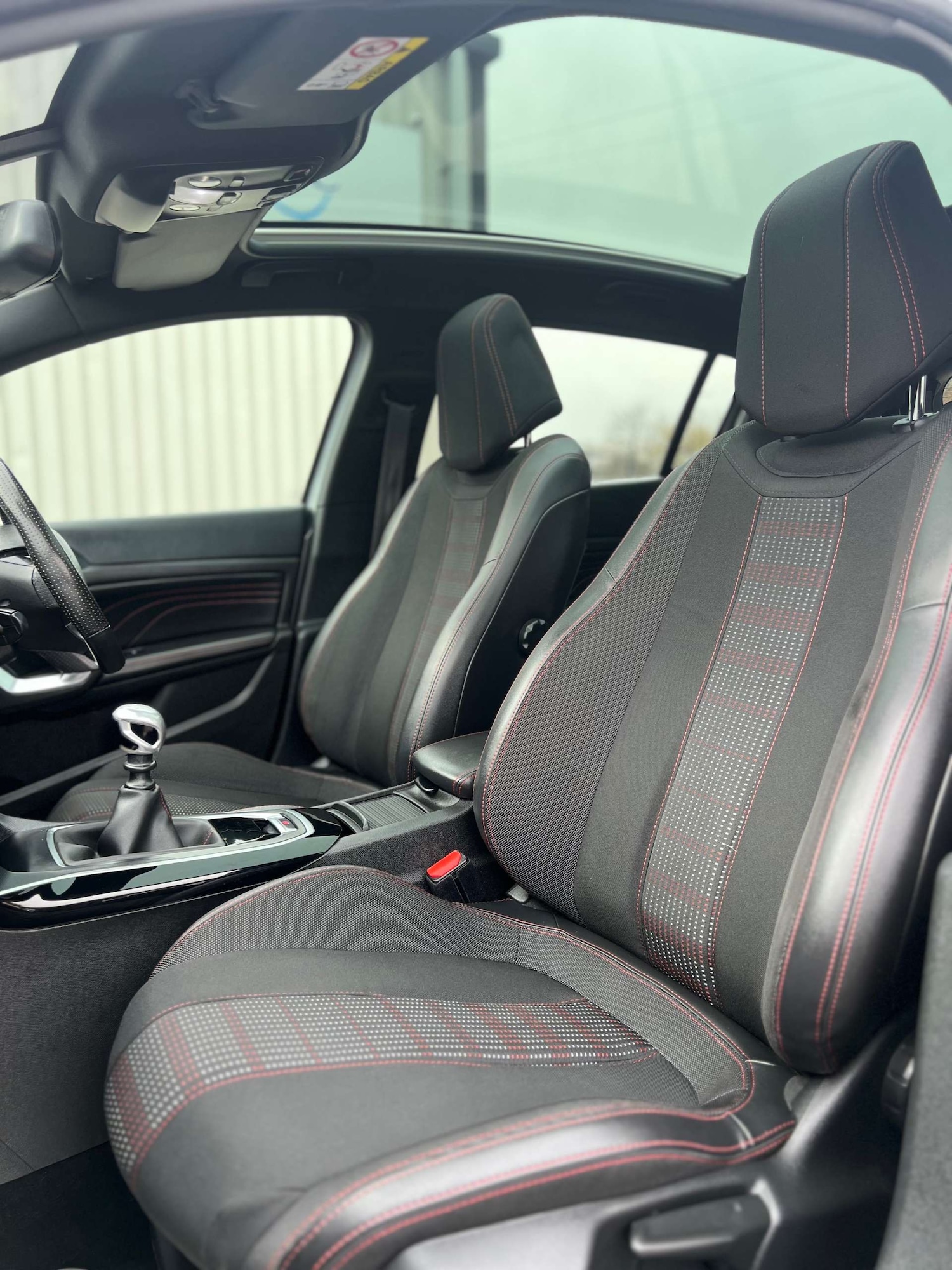 Used Peugeot 308 2018 for sale - 78000677: Photo 15