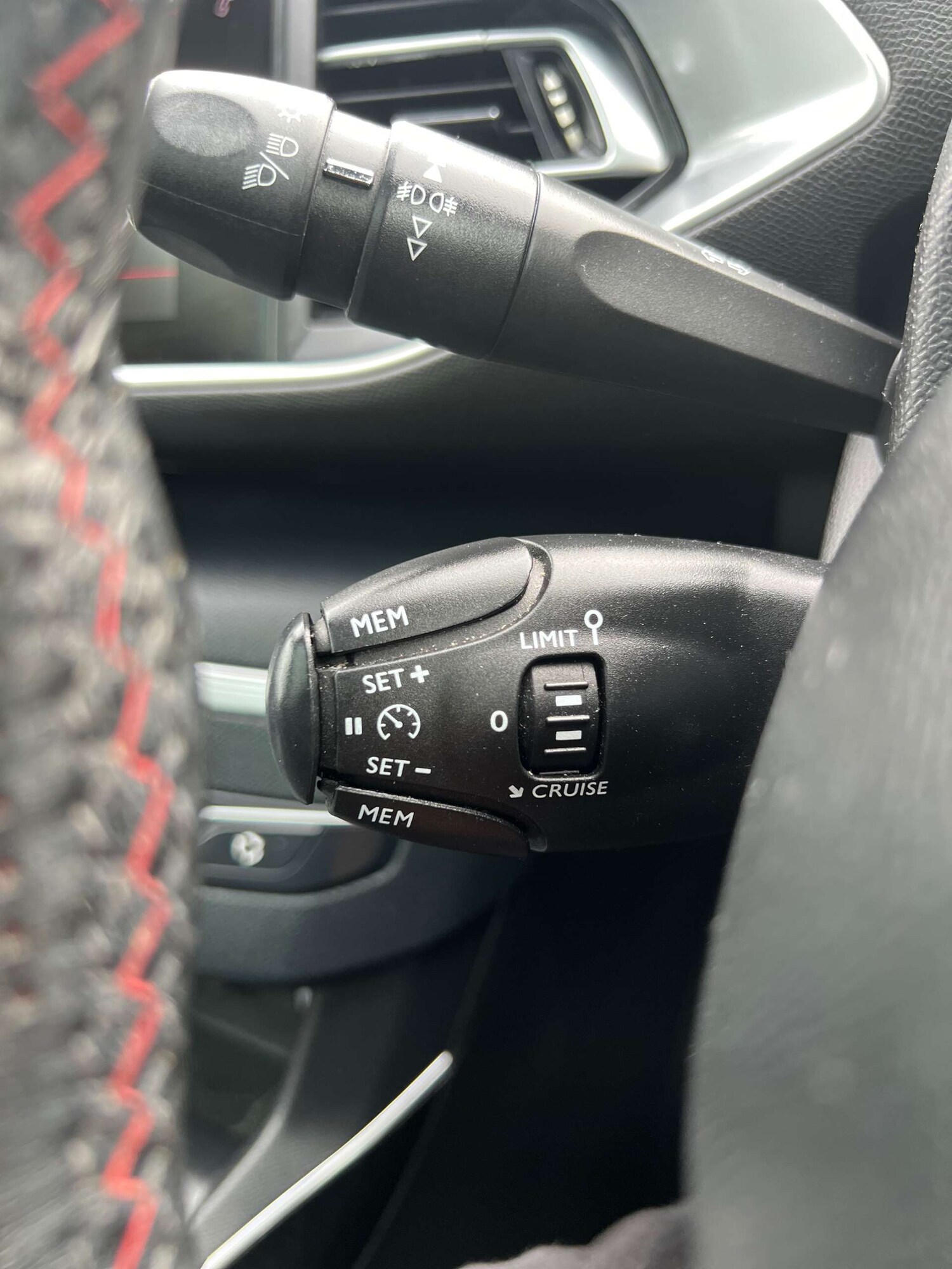 Used Peugeot 308 2018 for sale - 78000677: Photo 31