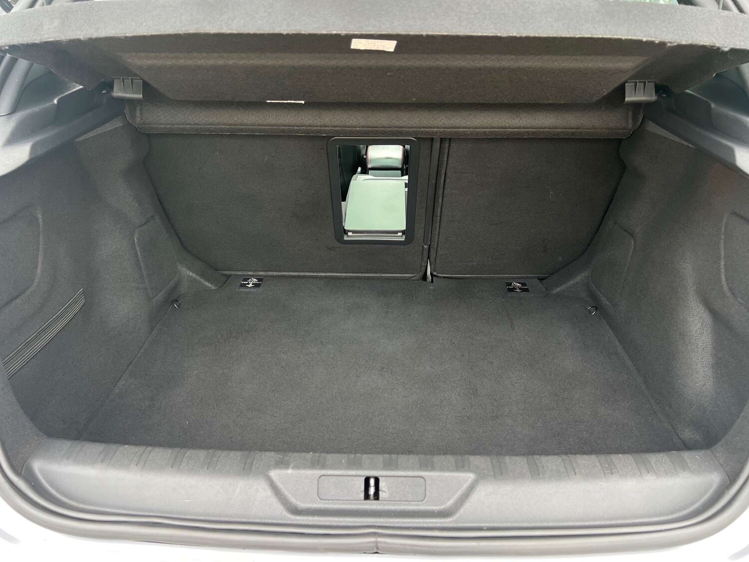 Used Peugeot 308 2018 for sale - 78000677: Photo 35