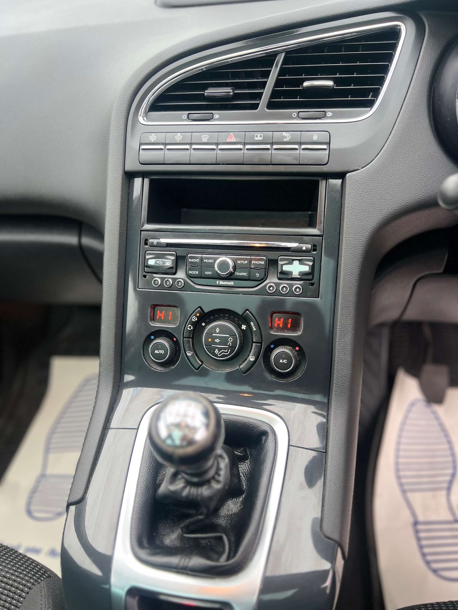 Used Peugeot 5008 2015 for sale - 76554483: Photo 34