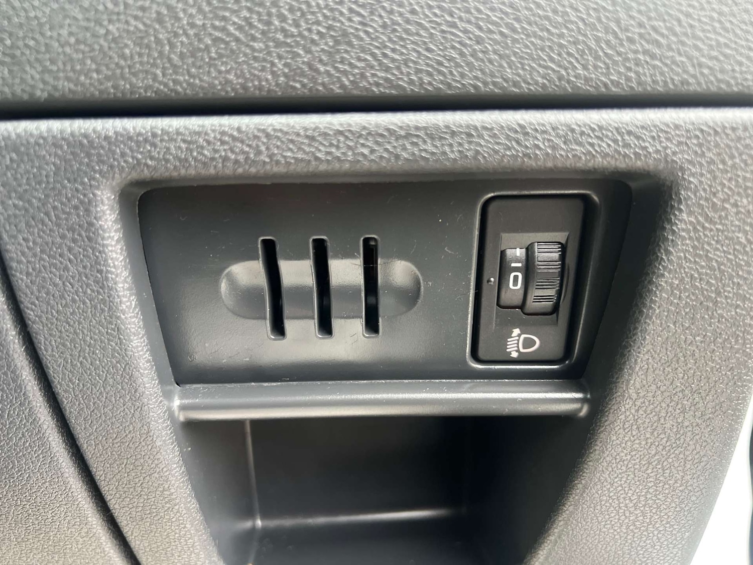 Used Peugeot 5008 2015 for sale - 76554483: Photo 37