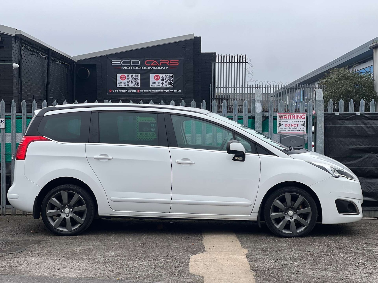 Used Peugeot 5008 2015 for sale - 76554483: Photo 7