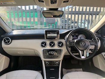 Used Mercedes-Benz A-Class 2013 for sale - 77326136: Photo