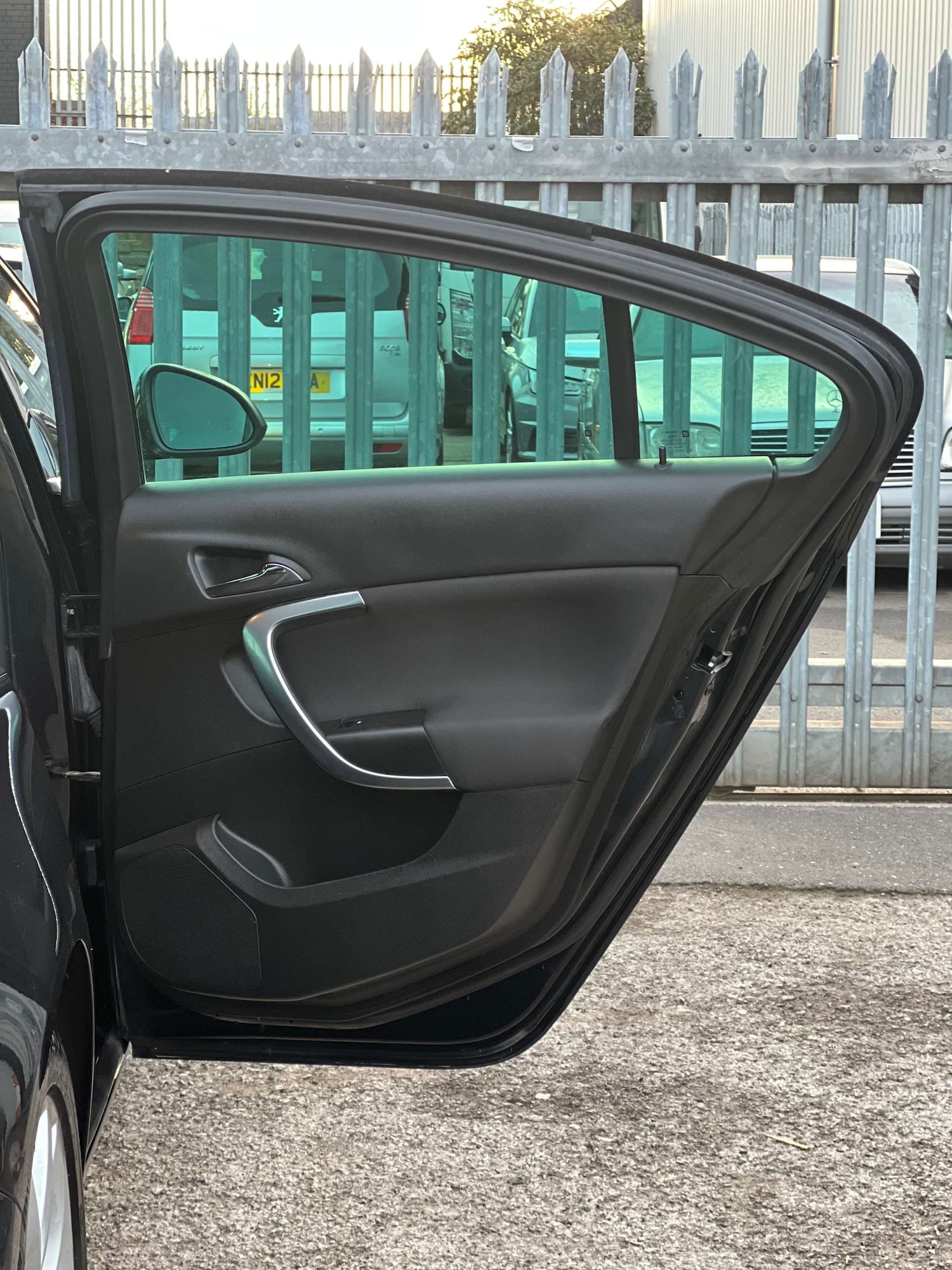 Used Vauxhall Insignia 2016 for sale - 76663152: Photo 40