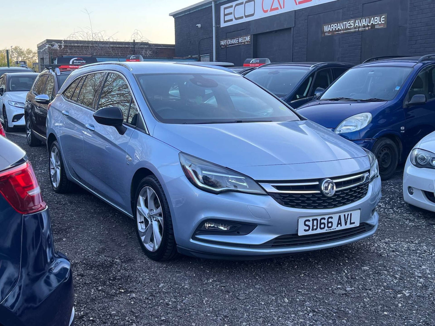Used Vauxhall Astra 2016 for sale - 78169340: Photo 1