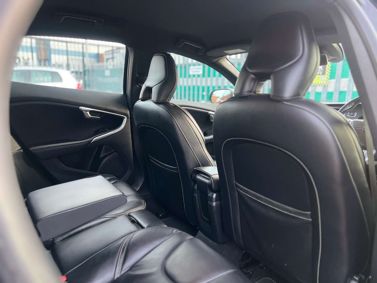 Used Volvo V40 2016 for sale - 76934893: Photo 22