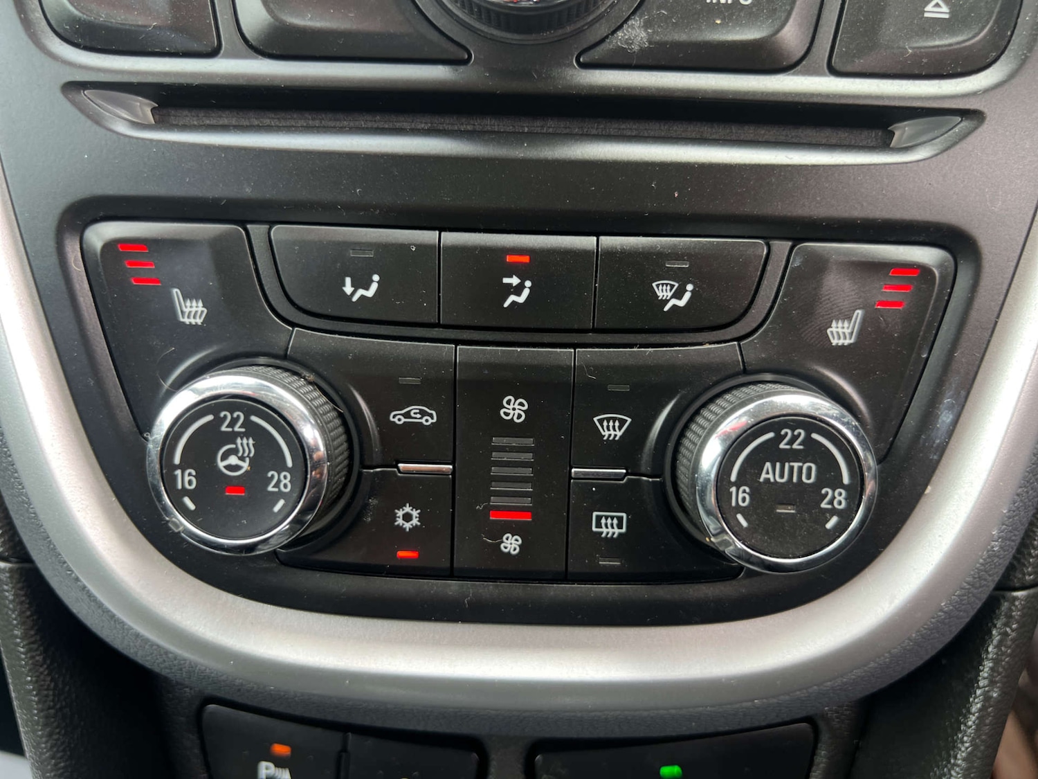 Used Vauxhall Mokka 2014 for sale - 76278122: Photo 33