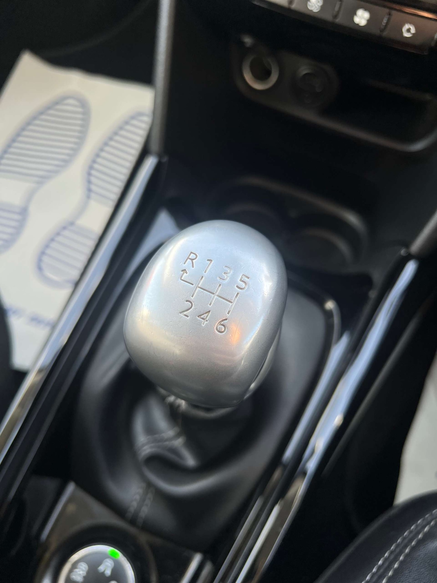 Used Peugeot 2008 2017 for sale - 76451741: Photo 32