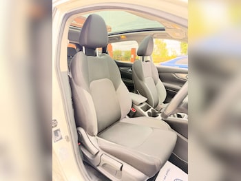 Used Nissan Qashqai 2018 for sale - 79559603: Photo