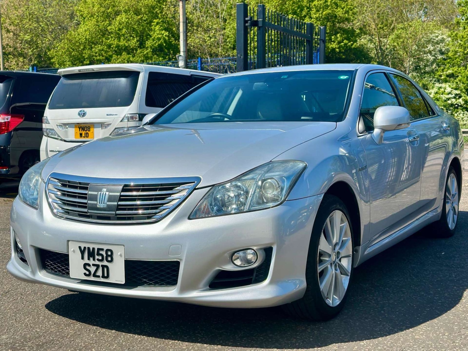 Used Toyota Crown 2025 for sale - 77003510: Photo 3