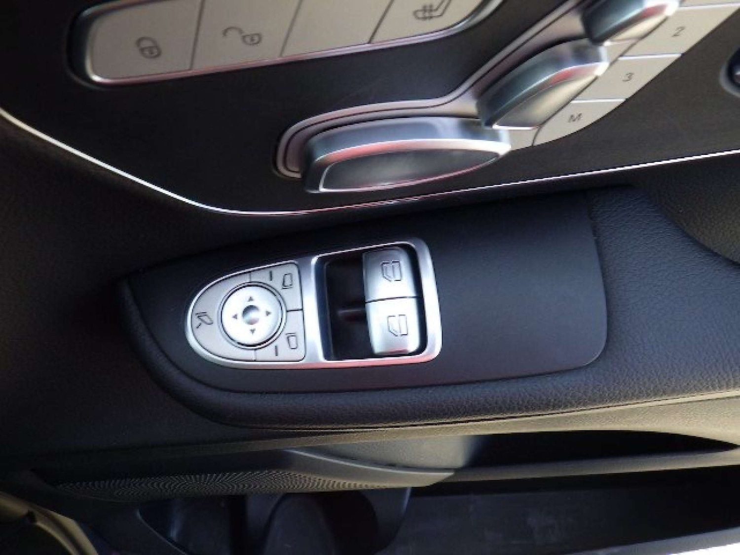 Used Mercedes-Benz V-Class 2016 for sale - 77917744: Photo 13